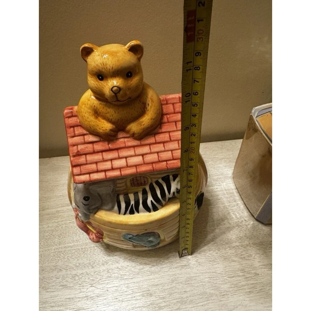 Vintage Jay Import Noahs Ark Ceramic Cookie Jar 3D Animal Collectible 11”